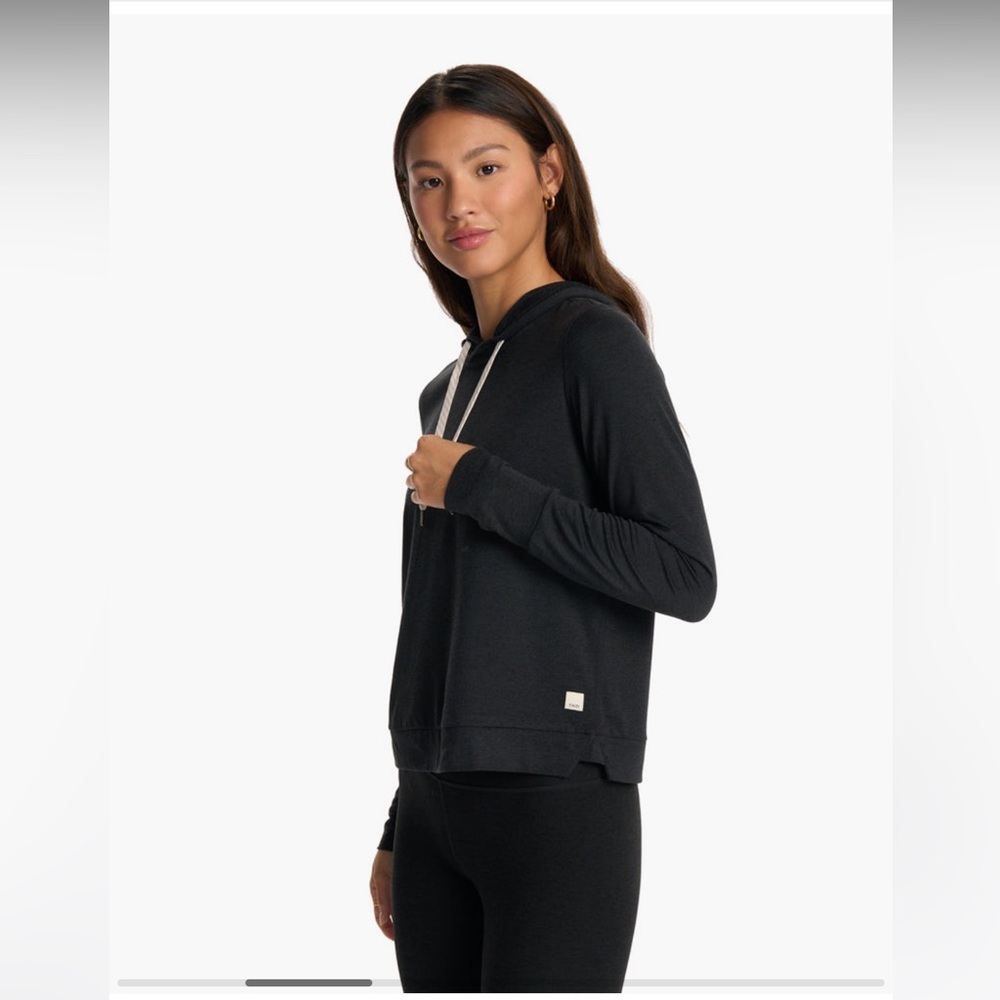 Vuori Halo Essential hoodie black heather size small